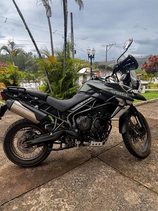 TRIUMPH TIGER 800 XCA TRIUMPH TIGER 800 XCA